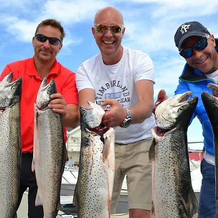 Arctic Seasport 3* Løding